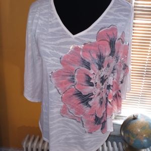 Voice White Top with Large Flower Design